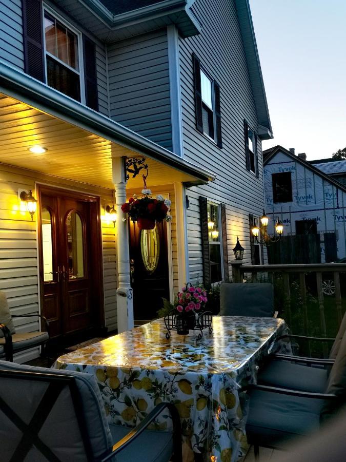 Inn On The Harbour Charlottetown Bagian luar foto